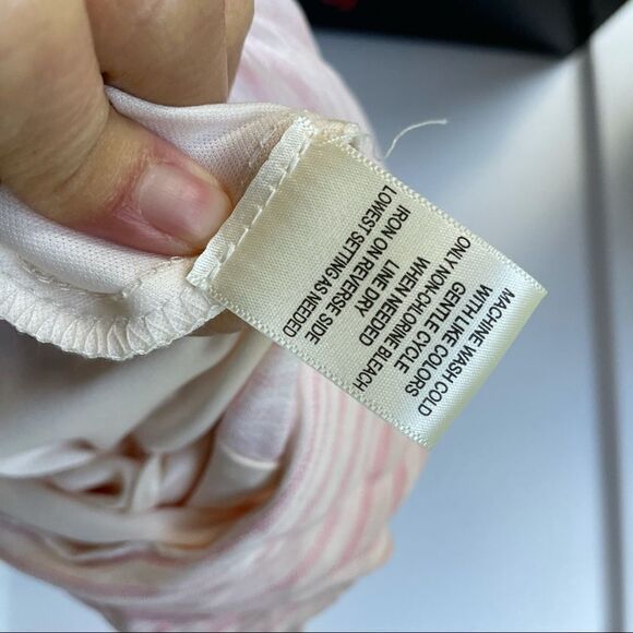 ROW•A Striped short sleeved tie front jumpsuit in pink/ white lined sz Small - Picture 8 of 8